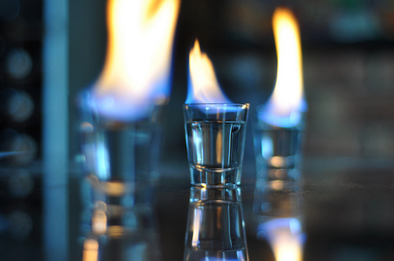 10 Drink Recipes that you can light on fire