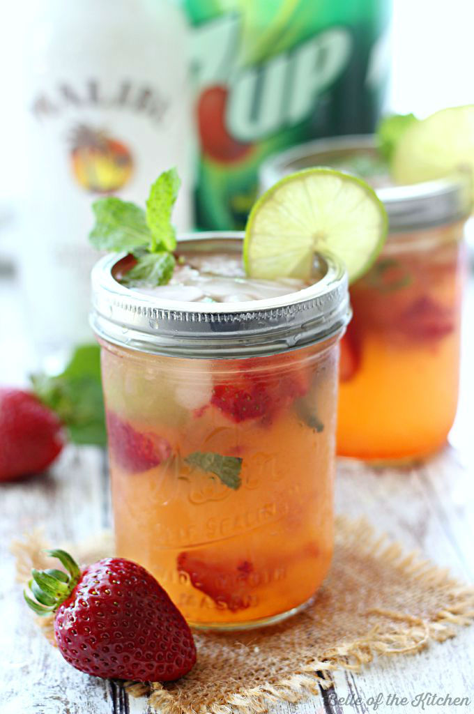 strawberry-pineapple-mojitos2